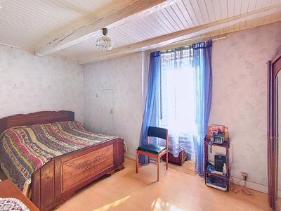 Maison - 98 m² - 6 pièces