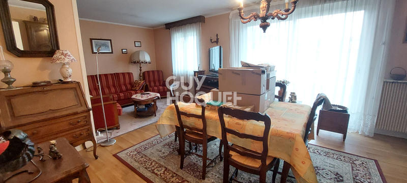 Maison - 84 m² - 5 pièces