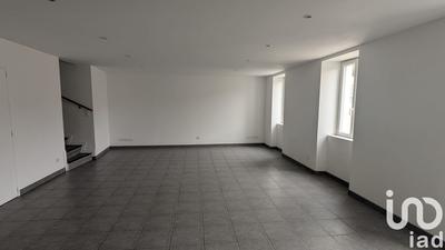 Maison - 93 m² - 4 pièces