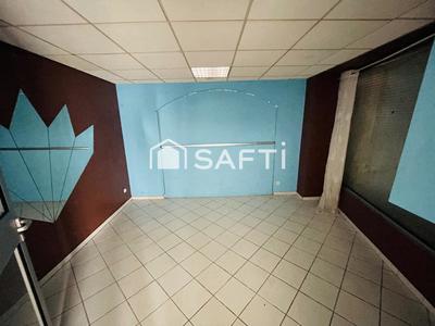 Maison - 226 m² - 9 pièces