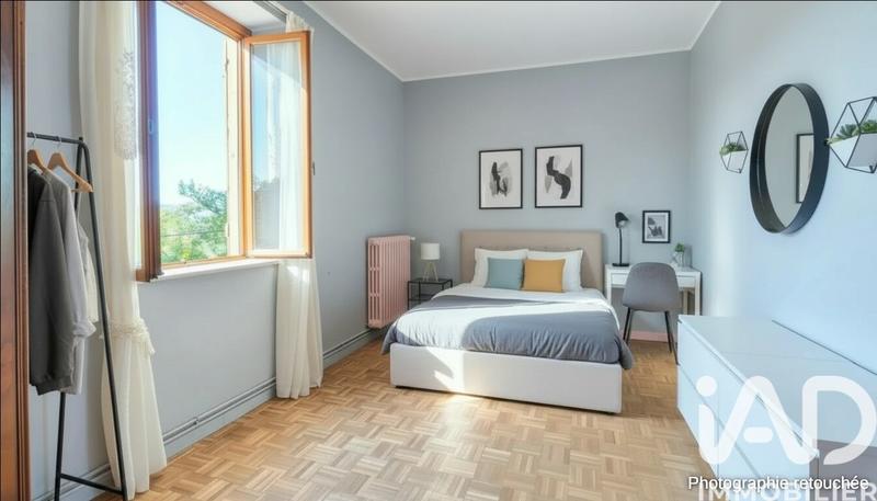 Maison - 163 m² - 6 pièces