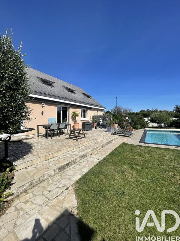 Maison - 115 m² - 6 pièces