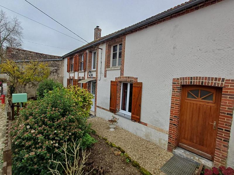 Maison - 110 m² - 4 pièces