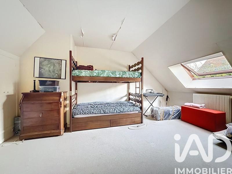 Maison - 94 m² - 5 pièces