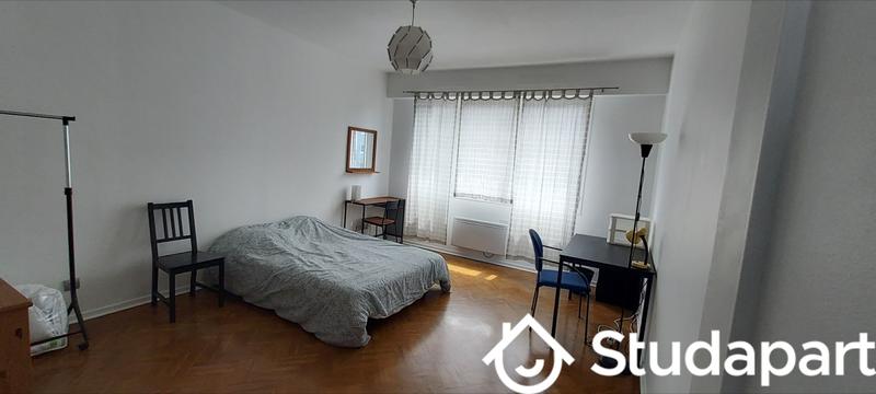 Chambre - 26 m² - 1 pièce