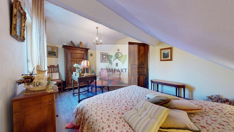 Maison - 146 m² - 7 pièces