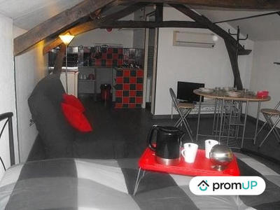 Maison - 237 m² - 8 pièces