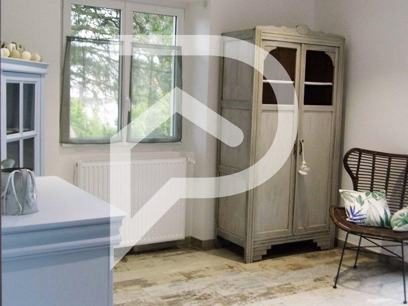 Maison - 229 m² - 10 pièces