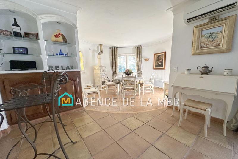 Mas - 130 m² - 6 pièces