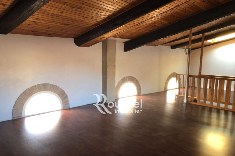 Demeure - 196 m² - 7 pièces