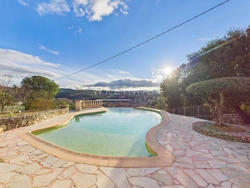 Villa - 155 m² - 7 pièces