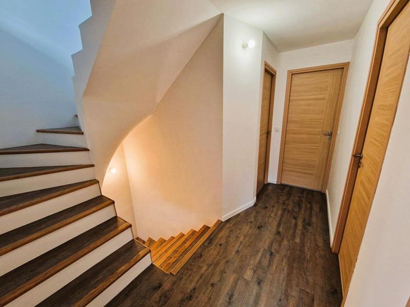 Maison - 102 m² - 4 pièces