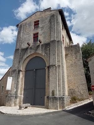 Maison - 180 m² - 4 pièces