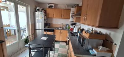 Maison de ville - 81 m² - 5 pièces