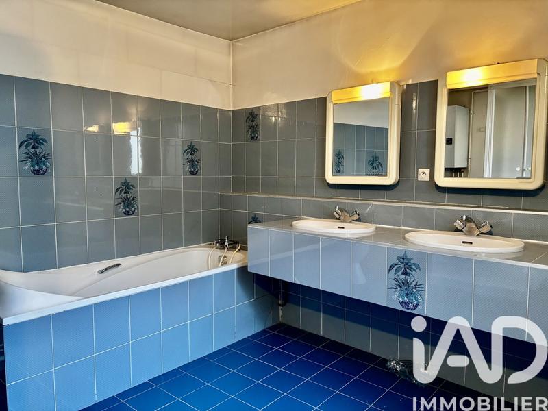 Appartement - 156 m² - 5 pièces