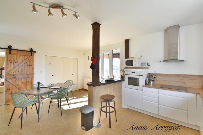 Maison - 206 m² - 4 pièces