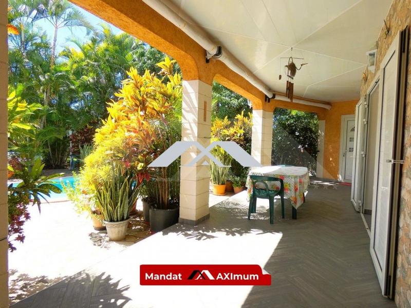 Villa - 166 m² - 6 pièces