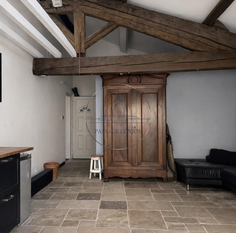 Appartement - 100 m² - 3 pièces