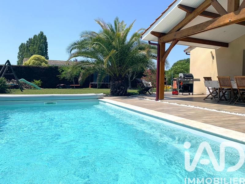 Maison - 161 m² - 5 pièces