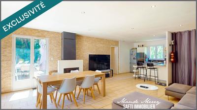 Maison - 105 m² - 5 pièces