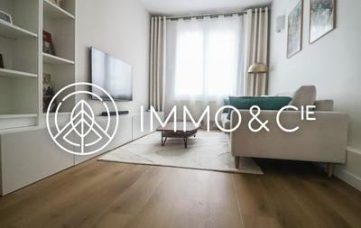 Maison - 105 m² - 4 pièces