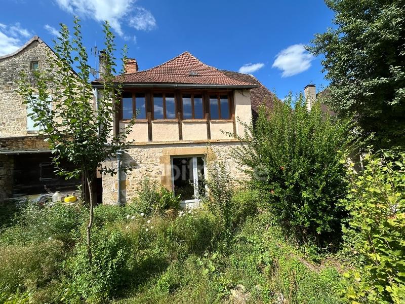 Maison - 211 m² - 4 pièces