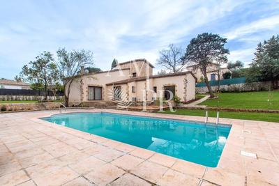 Villa - 170 m² - 7 pièces