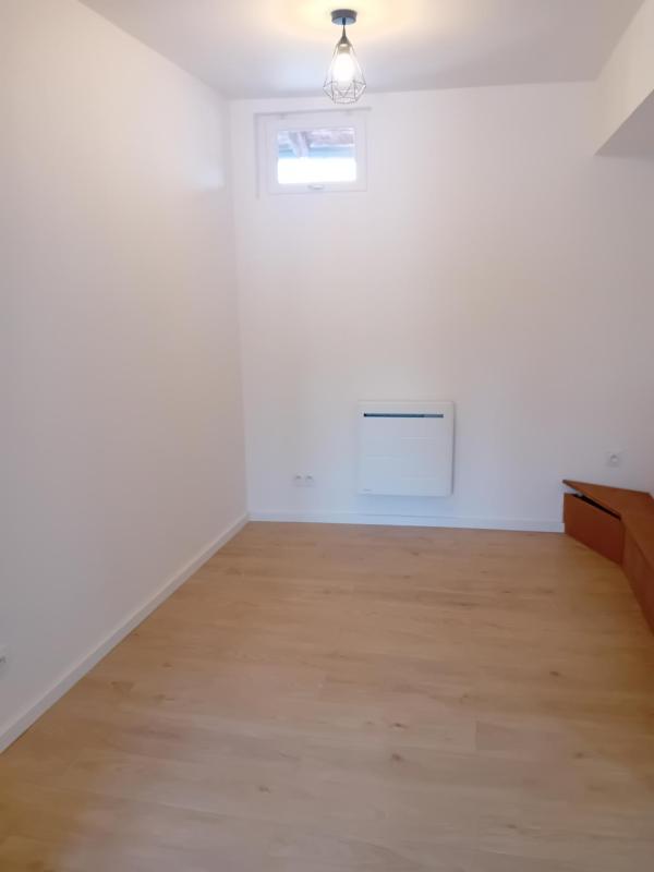 Studio - 28 m² - 2 pièces