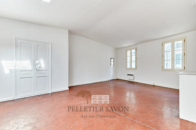 Appartement - 118 m² - 4 pièces