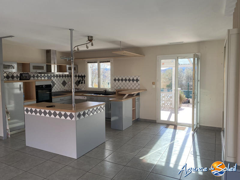 Villa - 178 m² - 5 pièces