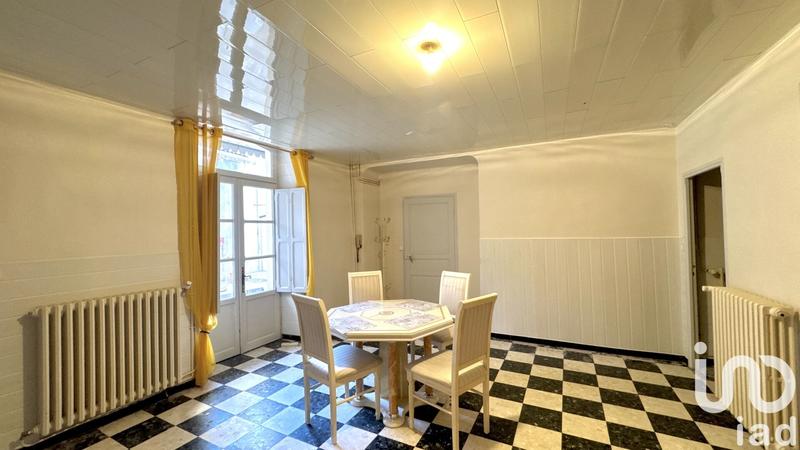 Maison de ville - 422 m² - 22 pièces