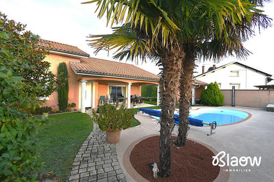 Maison - 144 m² - 5 pièces