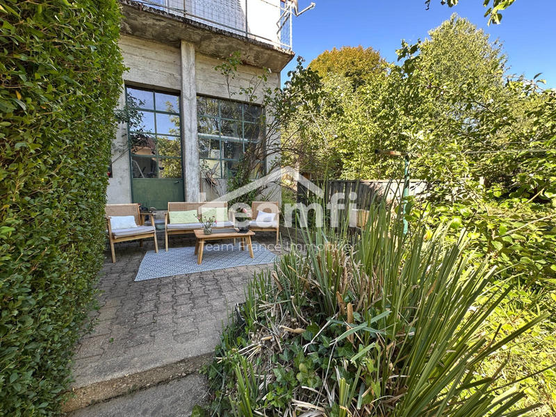 Maison ancienne - 210 m² - 6 pièces