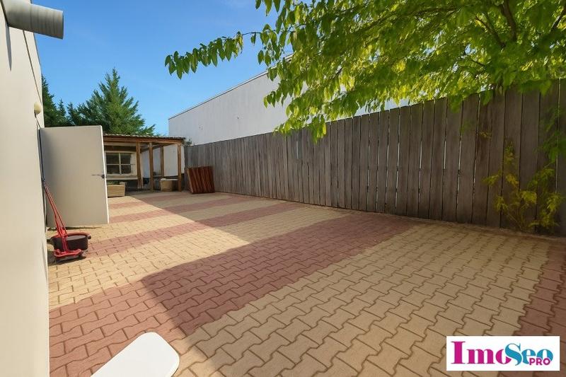 Local d'activité / Entrepôt - 950 m²