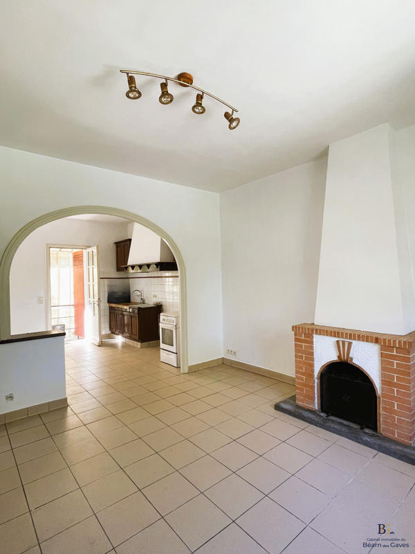 Maison traditionnelle - 104 m² - 4 pièces