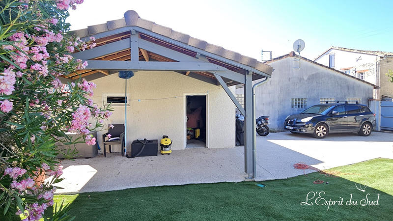 Maison - 162 m² - 8 pièces