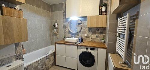 Appartement - 77 m² - 4 pièces