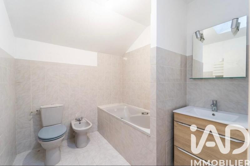 Duplex - 63 m² - 3 pièces