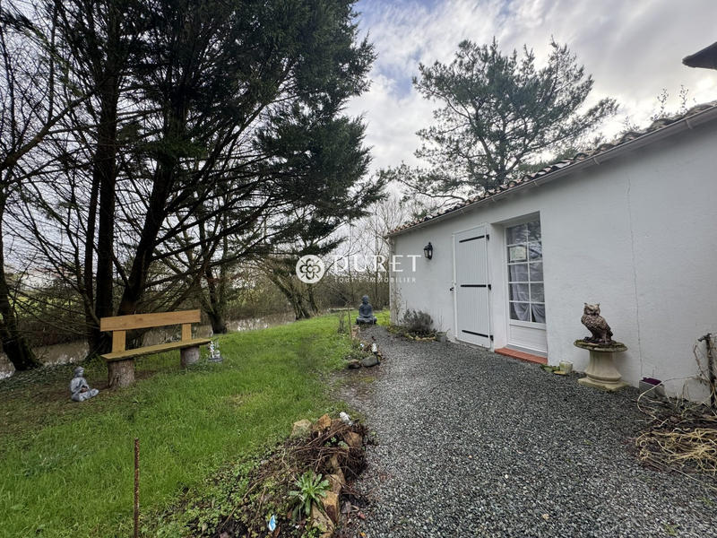 Maison traditionnelle - 145 m² - 5 pièces