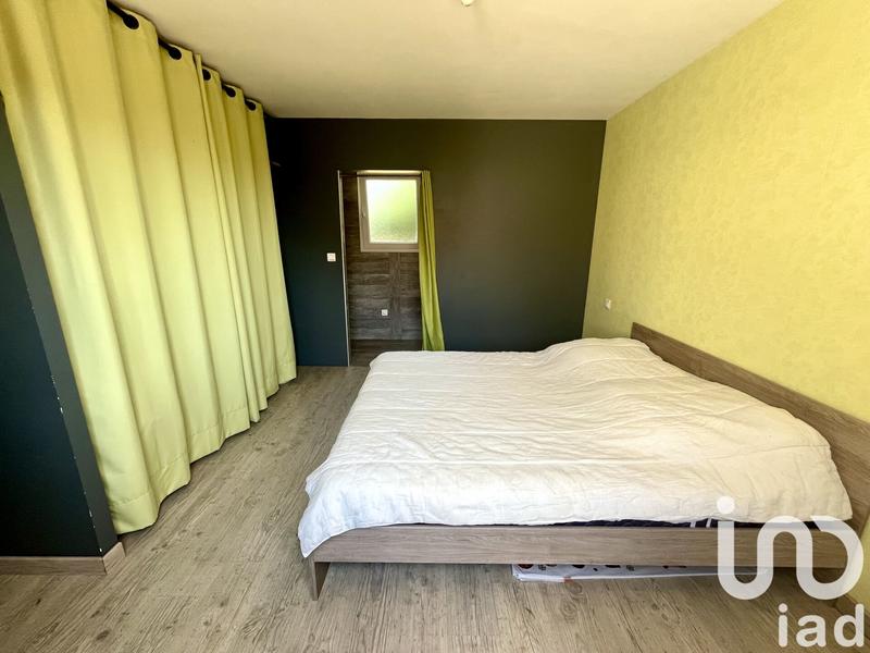 Maison - 176 m² - 8 pièces