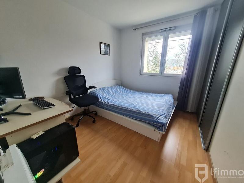 Maison - 102 m² - 5 pièces