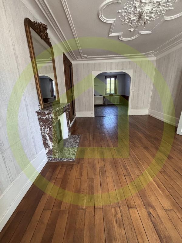 Maison - 153 m² - 7 pièces