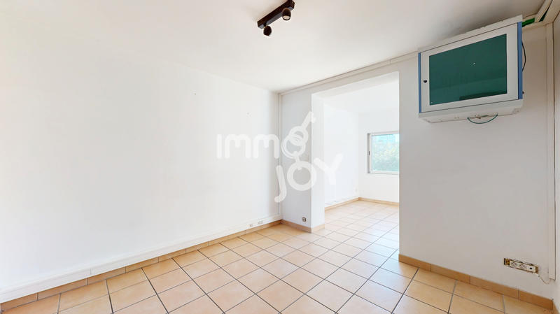 Local commercial - 110 m²