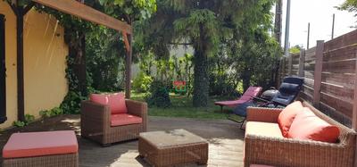 Maison - 180 m² - 6 pièces