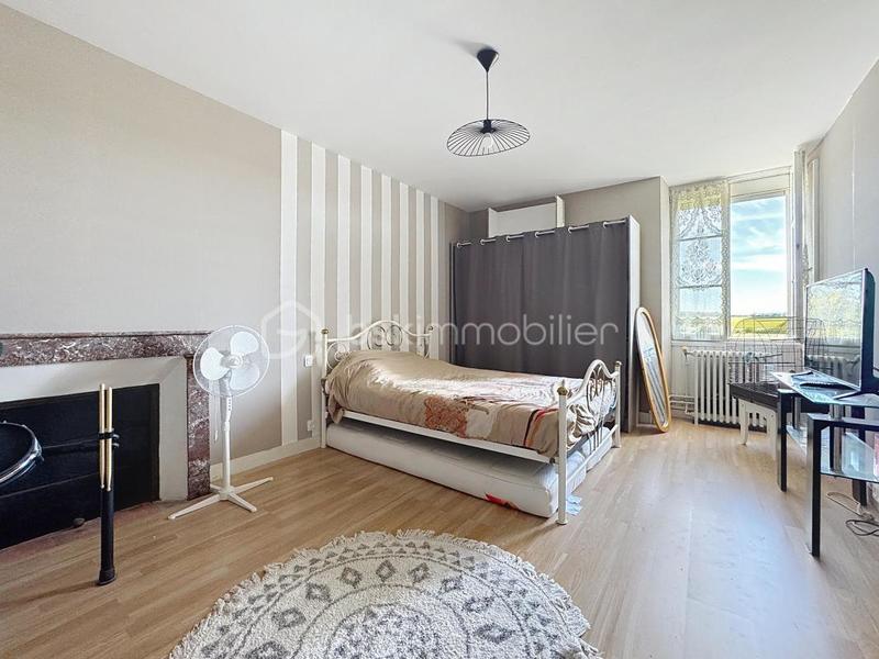 Maison - 288 m² - 7 pièces