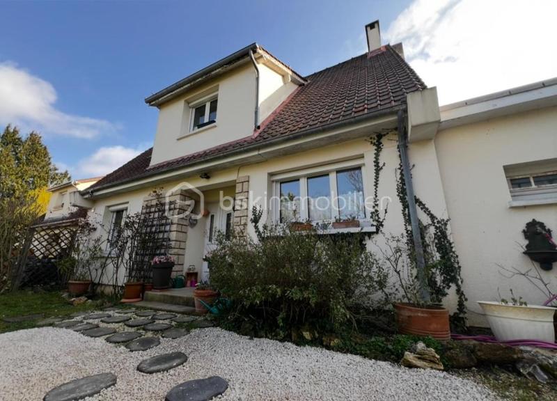 Pavillon - 118 m² - 6 pièces