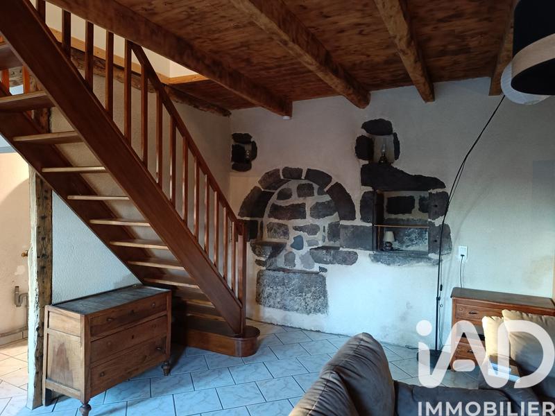 Maison - 96 m² - 4 pièces