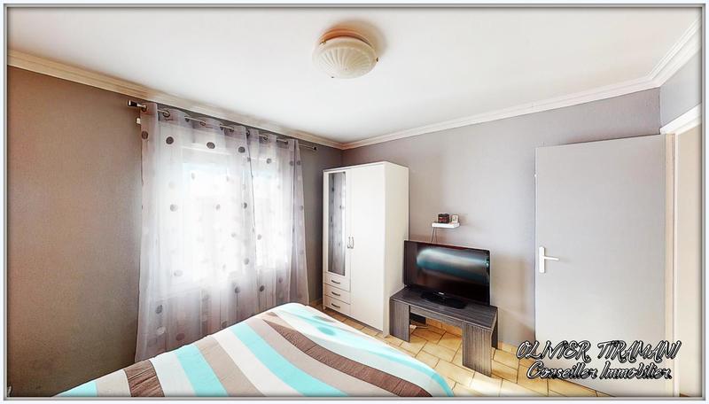 Maison - 204 m² - 10 pièces