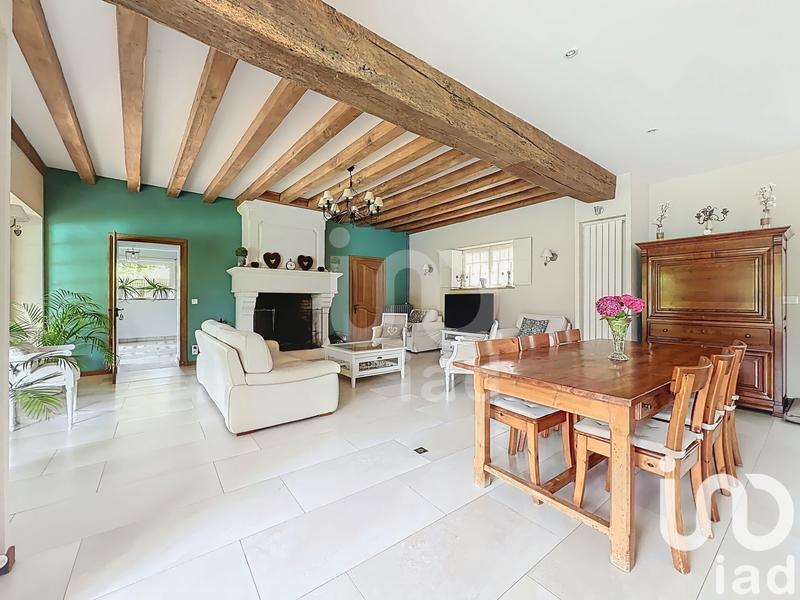 Maison - 238 m² - 6 pièces