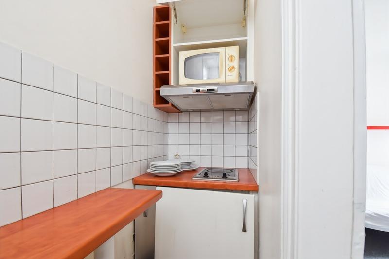 Studio - 25 m² - 1 pièce